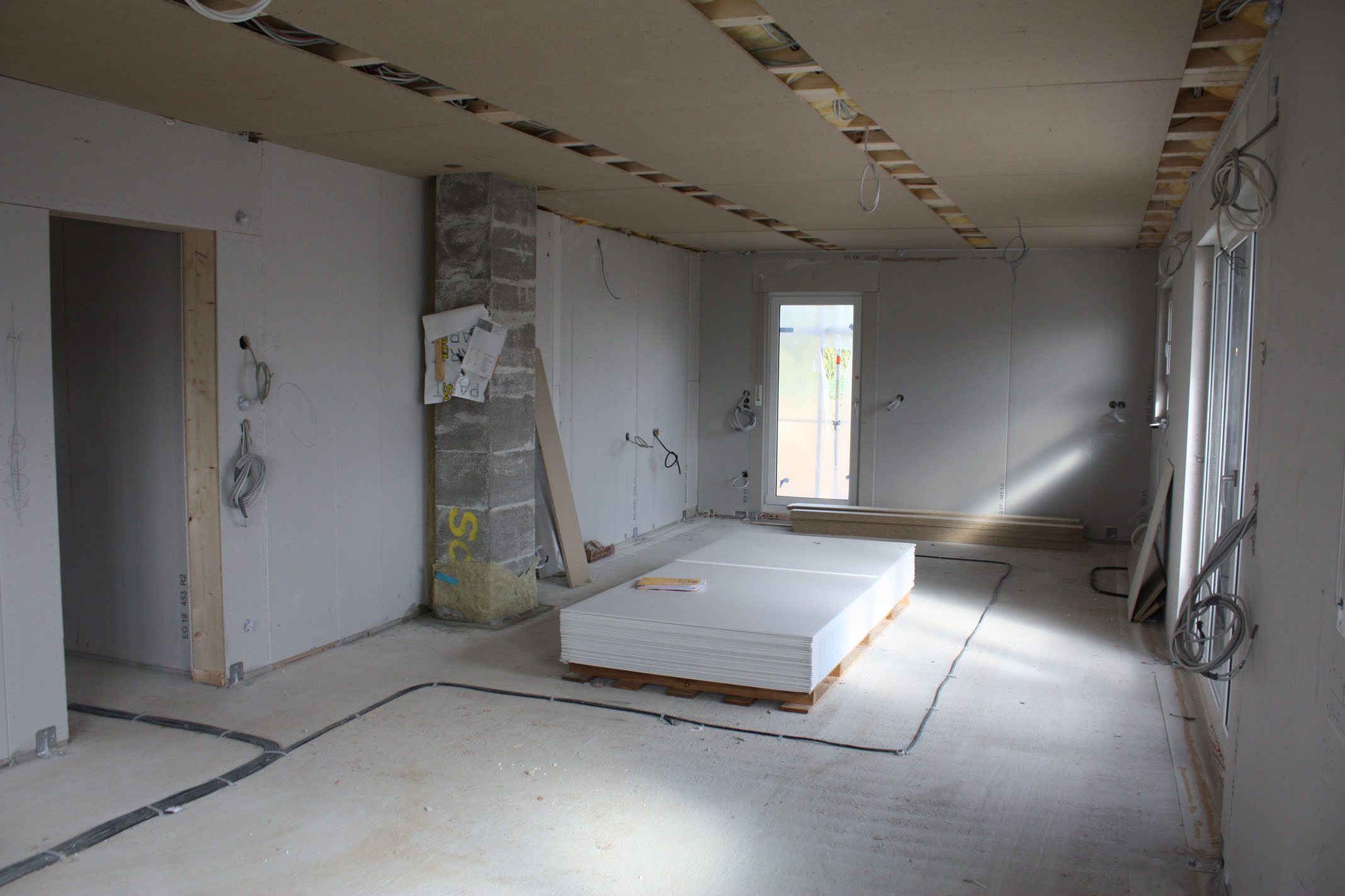 Eigenleistung Perimeterdämmung, Noppenbahn & Lichtschächte » derBernd.de